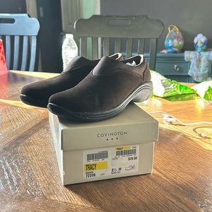 Shoes brown brand new in box